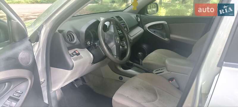 Внедорожник / Кроссовер Toyota RAV4 2006 в Одессе