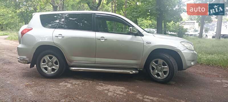 Внедорожник / Кроссовер Toyota RAV4 2006 в Одессе