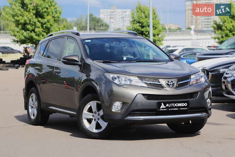 Toyota RAV4 2013