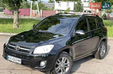 Внедорожник / Кроссовер Toyota RAV4 2009 в 
