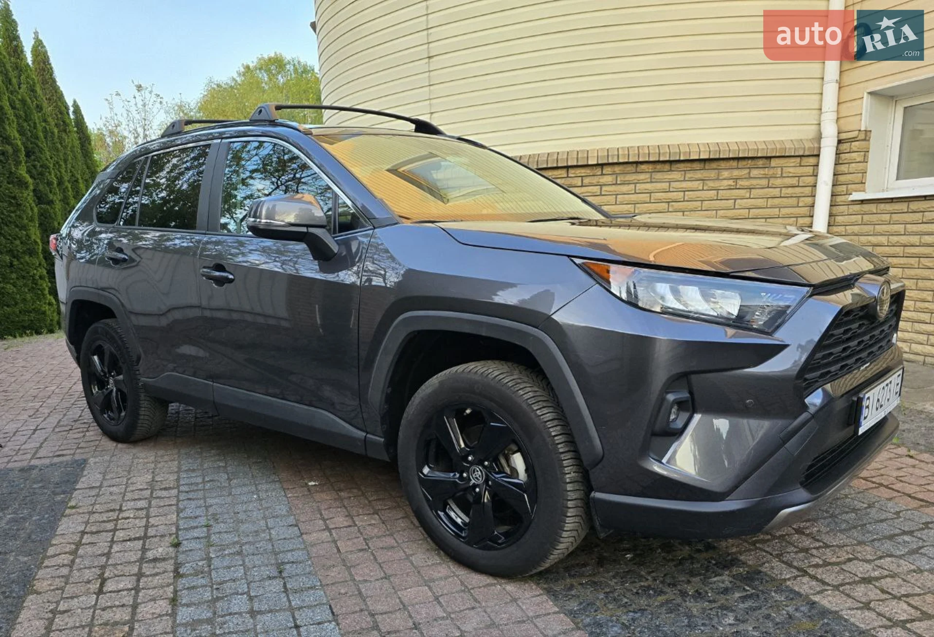 2019 Toyota RAV 4 - мініатюра 11