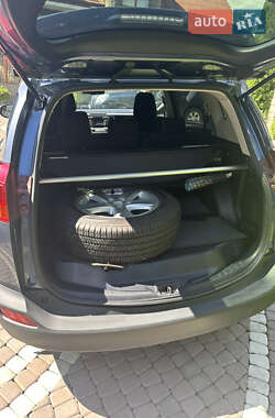 Toyota RAV4 2013