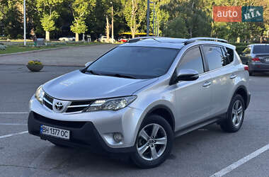 Внедорожник / Кроссовер Toyota RAV4 2015 в Одессе