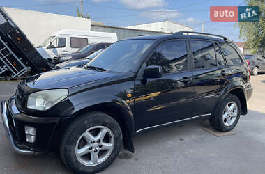 Внедорожник / Кроссовер Toyota RAV4 2000 в Шостке