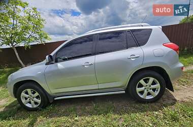 Внедорожник / Кроссовер Toyota RAV4 2008 в 