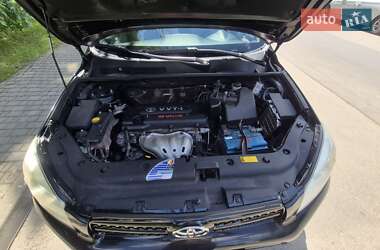 Внедорожник / Кроссовер Toyota RAV4 2007 в 