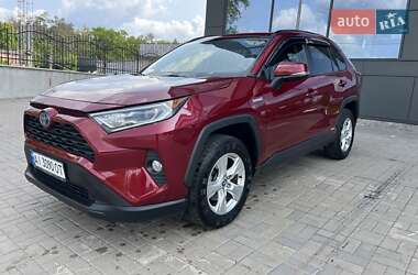 Позашляховик / Кросовер Toyota RAV4 2020 в Києві