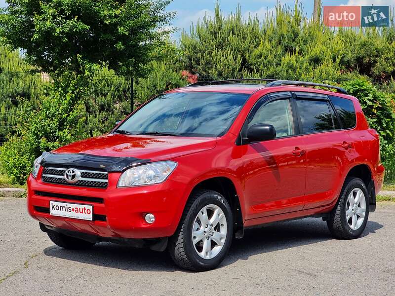 Позашляховик / Кросовер Toyota RAV4 2012 в Хмельницькому