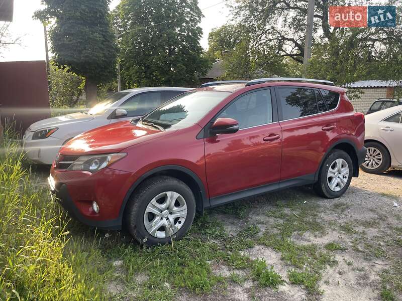 Внедорожник / Кроссовер Toyota RAV4 2015 в Харькове