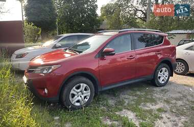 Внедорожник / Кроссовер Toyota RAV4 2015 в 