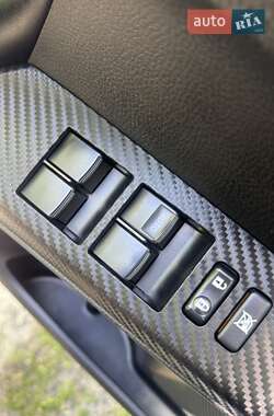 Внедорожник / Кроссовер Toyota RAV4 2013 в 