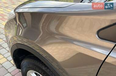 Позашляховик / Кросовер Toyota RAV4 2013 в 