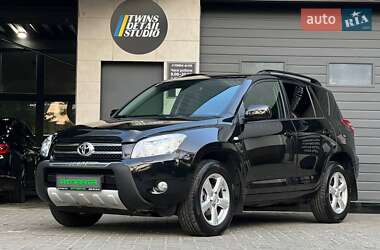 Внедорожник / Кроссовер Toyota RAV4 2008 в 