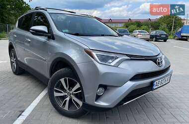 Внедорожник / Кроссовер Toyota RAV4 2016 в Виннице