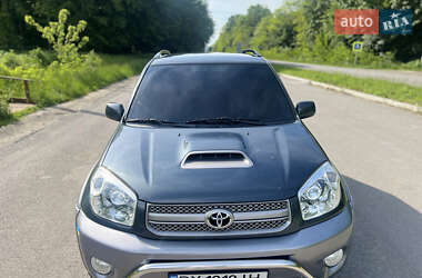 Внедорожник / Кроссовер Toyota RAV4 2004 в Красилове