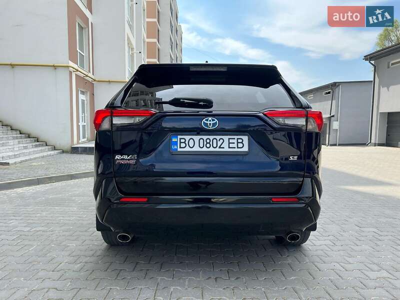 Позашляховик / Кросовер Toyota RAV4 2021 в Тернополі