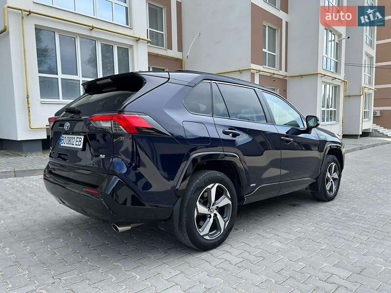 Позашляховик / Кросовер Toyota RAV4 2021 в Тернополі