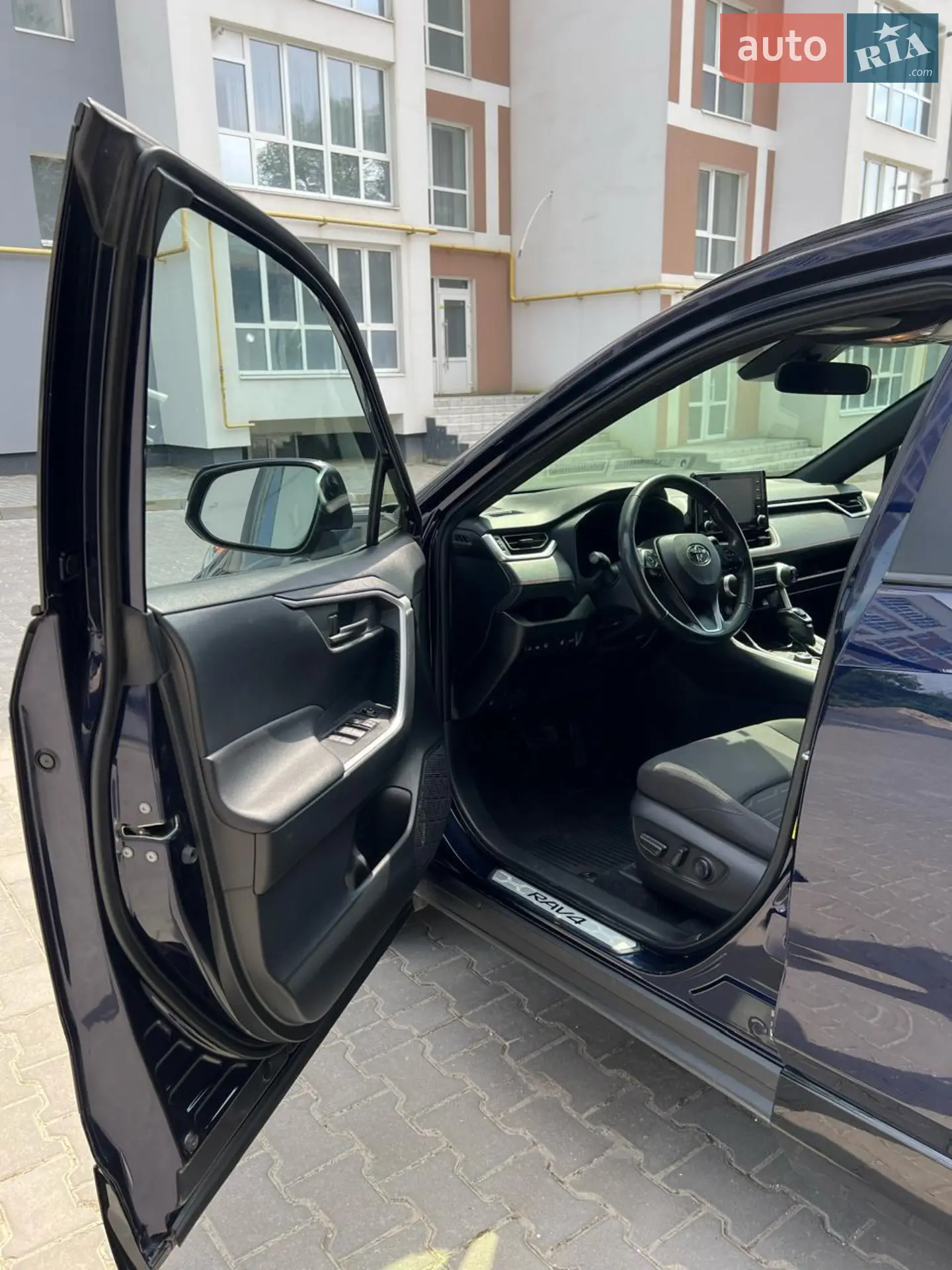 2021 Toyota RAV 4 - мініатюра 28