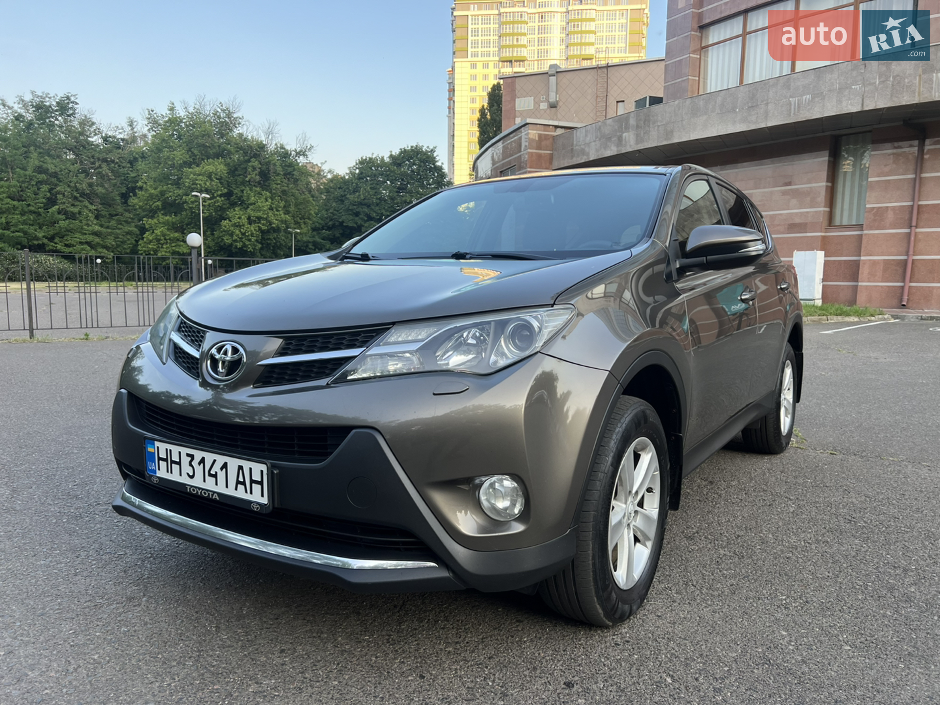 2013 Toyota RAV 4 - мініатюра 4