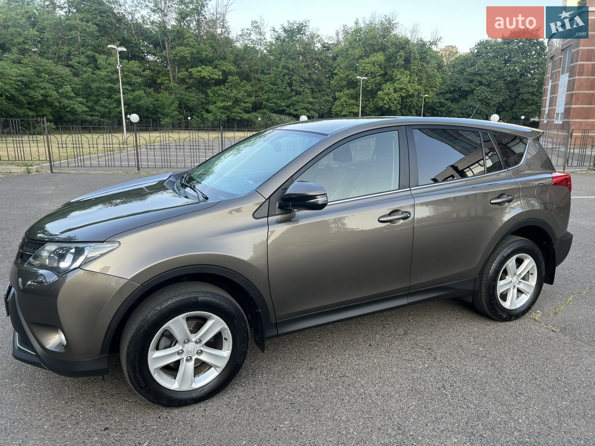2013 Toyota RAV 4 - мініатюра 5