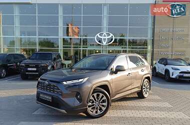 Внедорожник / Кроссовер Toyota RAV4 2023 в Киеве