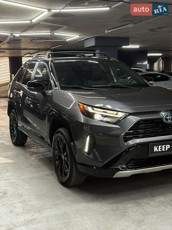 Позашляховик / Кросовер Toyota RAV4 2022 в Одесі