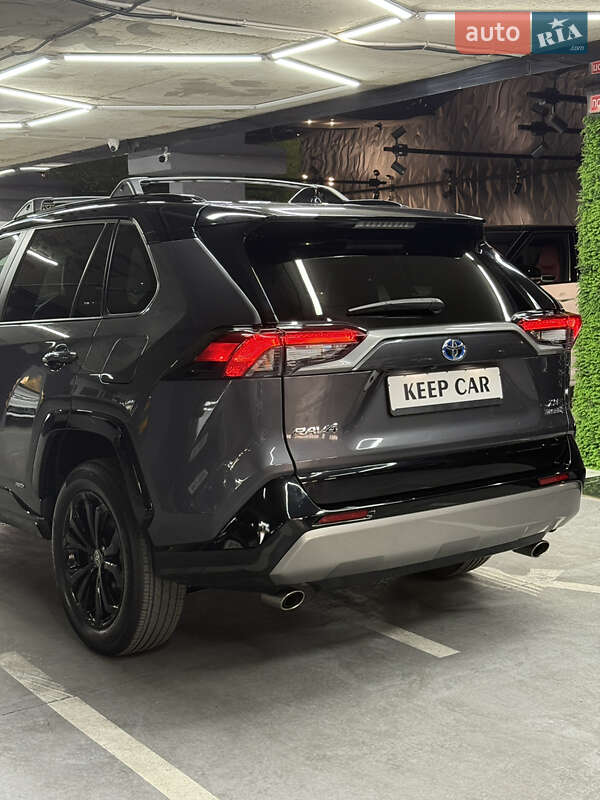 Позашляховик / Кросовер Toyota RAV4 2022 в Одесі