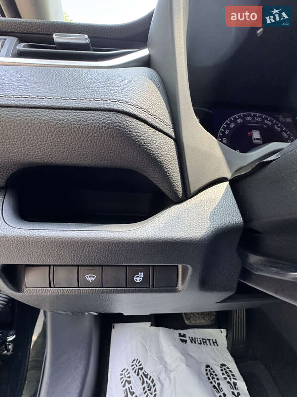 Внедорожник / Кроссовер Toyota RAV4 2019 в Киеве фото 18 Внедорожник / Кроссовер Toyota RAV4 2019 в Киеве