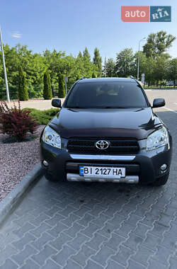 Внедорожник / Кроссовер Toyota RAV4 2007 в 