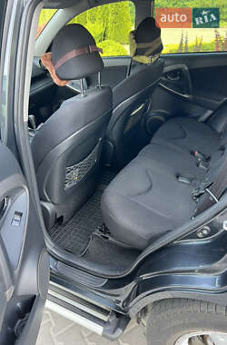 Внедорожник / Кроссовер Toyota RAV4 2007 в 