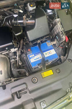 Внедорожник / Кроссовер Toyota RAV4 2007 в 
