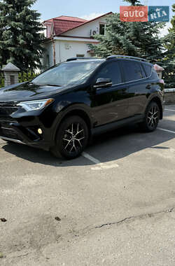 Позашляховик / Кросовер Toyota RAV4 2018 в Фастові