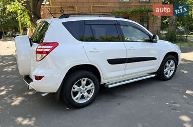Внедорожник / Кроссовер Toyota RAV4 2009 в 