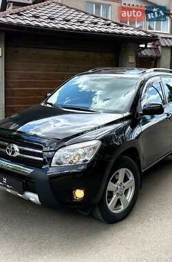 Внедорожник / Кроссовер Toyota RAV4 2008 в 