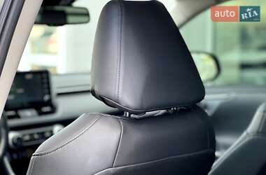 Внедорожник / Кроссовер Toyota RAV4 2022 в 