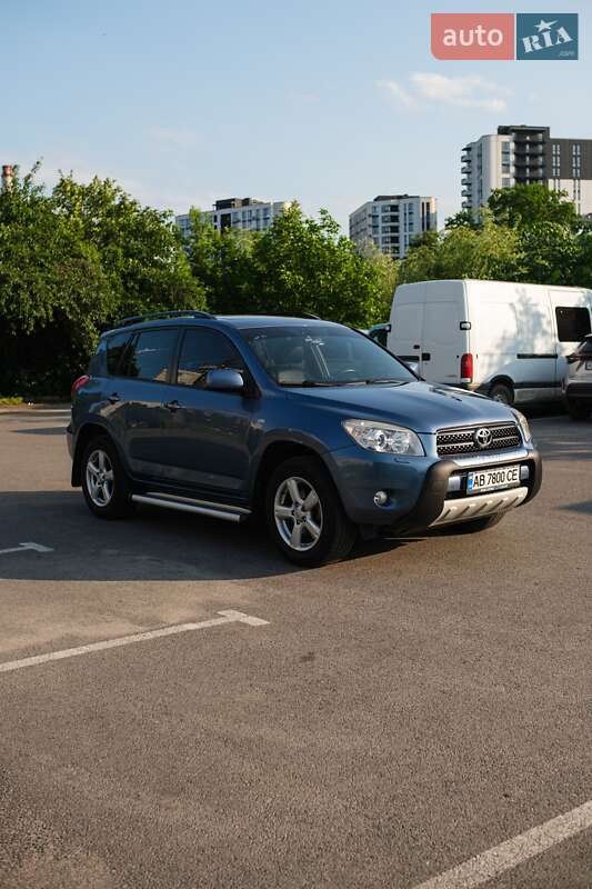Toyota RAV4 2008
