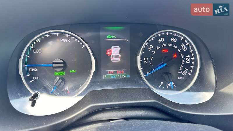 Внедорожник / Кроссовер Toyota RAV4 2019 в Харькове