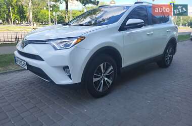 Toyota RAV4 2017
