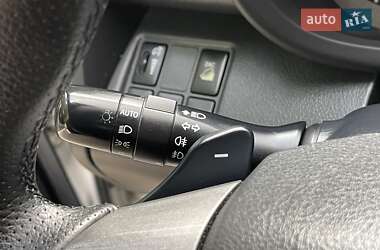 Внедорожник / Кроссовер Toyota RAV4 2010 в 