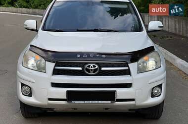 Внедорожник / Кроссовер Toyota RAV4 2010 в 