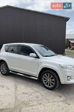Внедорожник / Кроссовер Toyota RAV4 2012 в Богодухове