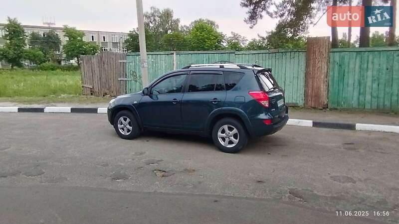 Позашляховик / Кросовер Toyota RAV4 2007 в Житомирі