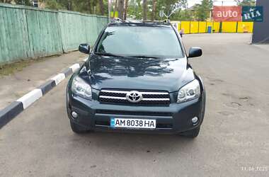 Внедорожник / Кроссовер Toyota RAV4 2007 в Житомире