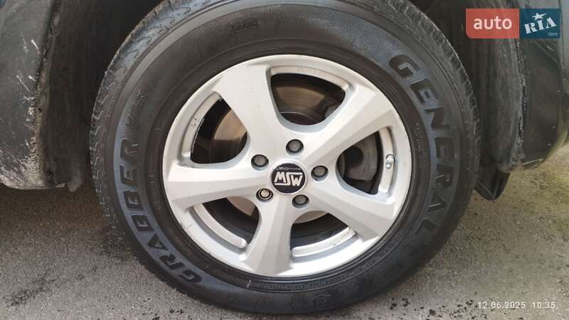 Позашляховик / Кросовер Toyota RAV4 2007 в Житомирі
