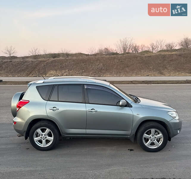 Toyota RAV4 2006