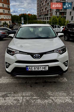 Toyota RAV4 2017