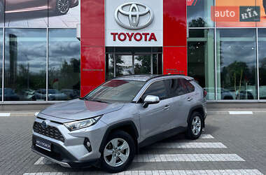 Внедорожник / Кроссовер Toyota RAV4 2021 в Запорожье