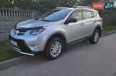 Внедорожник / Кроссовер Toyota RAV4 2014 в Обухове