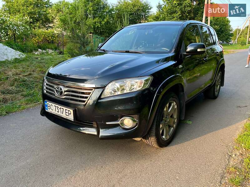 Toyota RAV4 2012