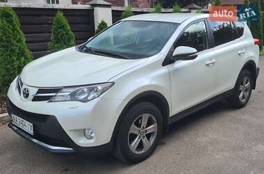 Позашляховик / Кросовер Toyota RAV4 2015 в Києві